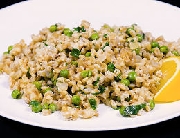 Risotto de cebada y guisantes